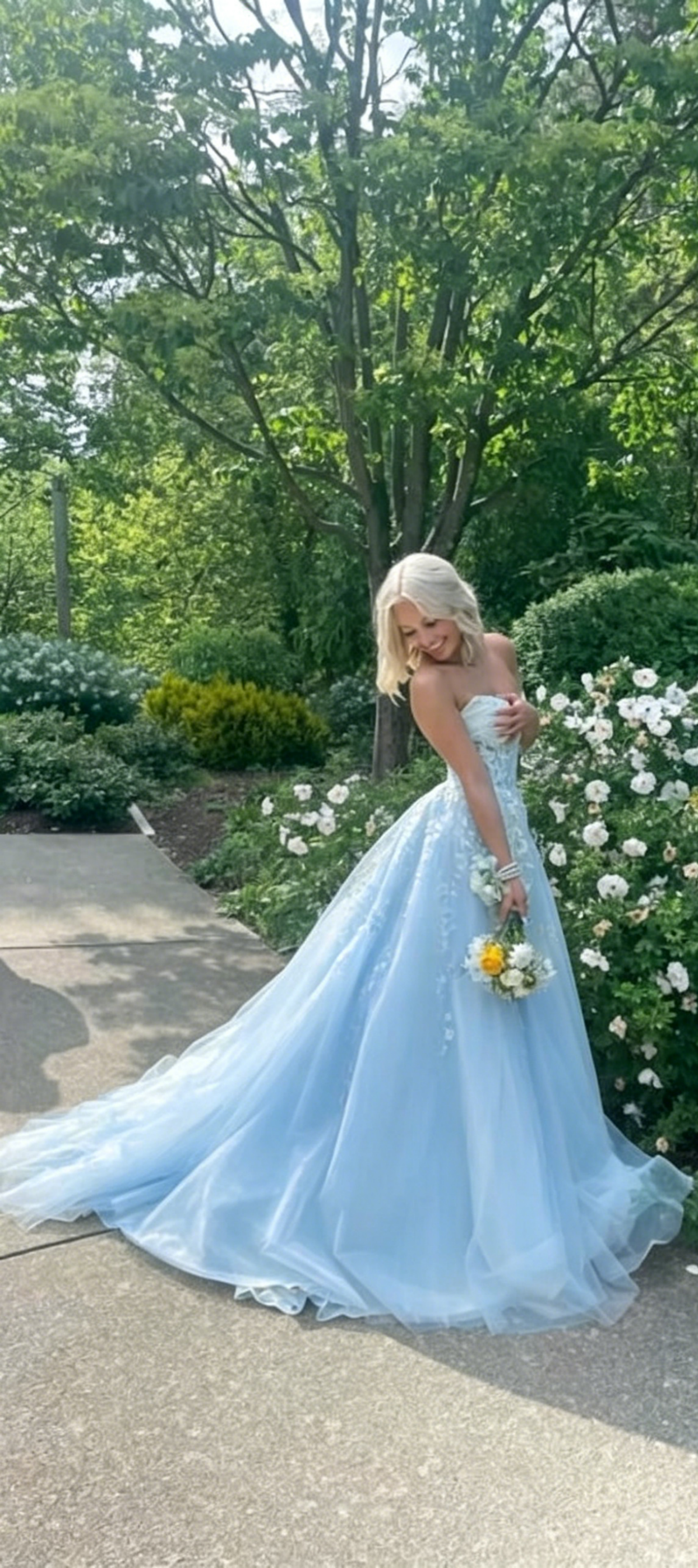 Chic Sweetheart A-line Yellow Long Prom Dresses Sleeveless Tulle Applique Yellow Birthday Dresses DP3857