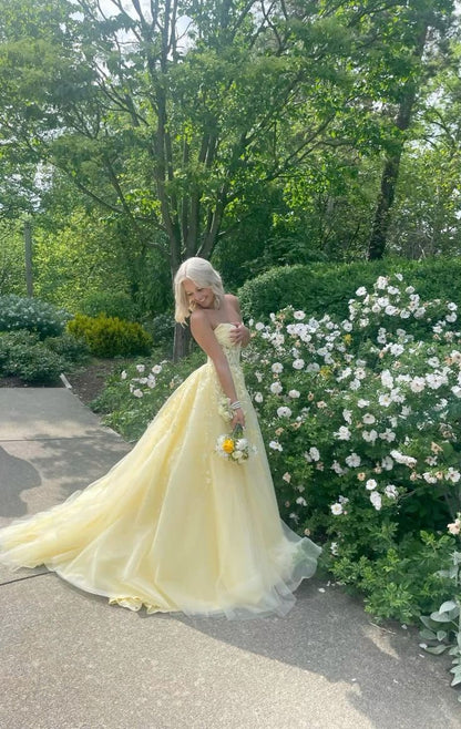 Chic Sweetheart A-line Yellow Long Prom Dresses Sleeveless Tulle Applique Yellow Birthday Dresses DP3857