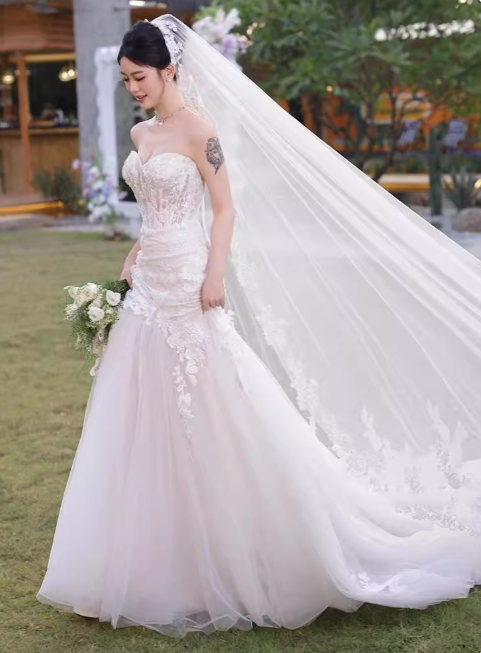 Simple Sweetheart Neck Mermaid Lace Long Wedding Dresses Applique White Bridal Gowns Sleeveless Bridal Dresses DP3866