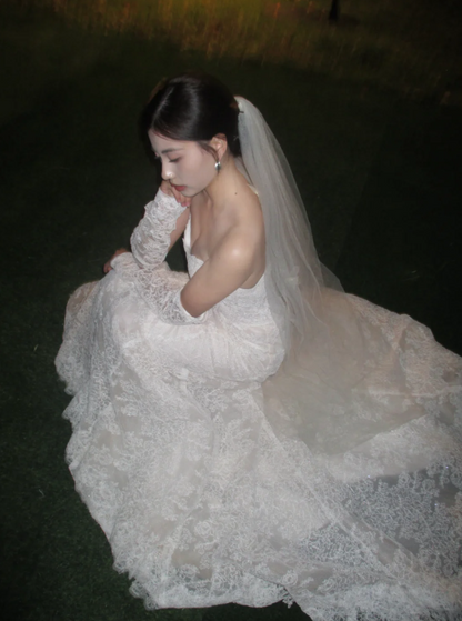 Modest Strapless  Sheath Lace Long Wedding Dresses White Bridal Gowns Sleeveless Bridal Dresses DP3869