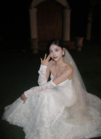 Modest Strapless  Sheath Lace Long Wedding Dresses White Bridal Gowns Sleeveless Bridal Dresses DP3869