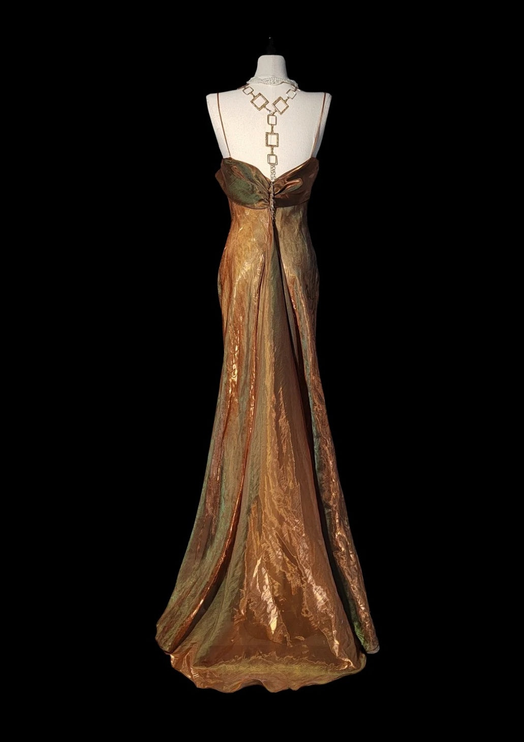 Vintage Spaghetti Strap Sheath Gold Long Prom Dresses Sleeveless Satin Gold Formal Dresses DP3883