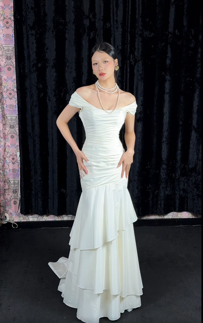 Chic Mermaid White Black Long Prom Dresses Cup Sleeves White Evening Dresses DP3927