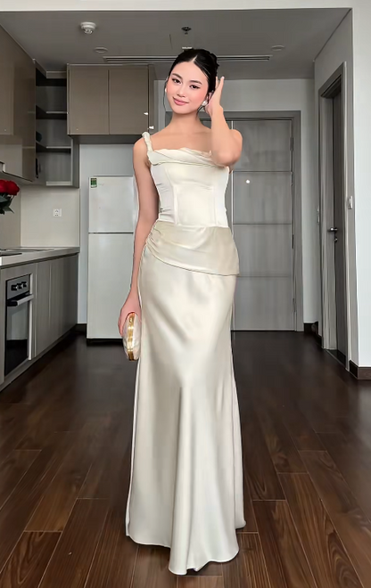 Elegant Sheath White Long Prom Dresses, Satin Sleeveless White Wedding Guest Dresses DP3934