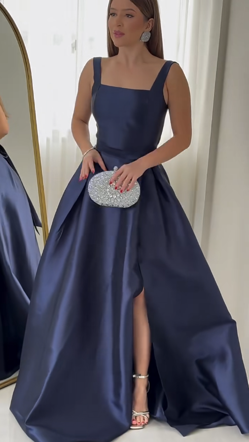 Elegant A-Line Navy Blue Long Prom Dresses Satin Sleeveless Navy Blue Bridal Mother of Bride Dresses DP3936