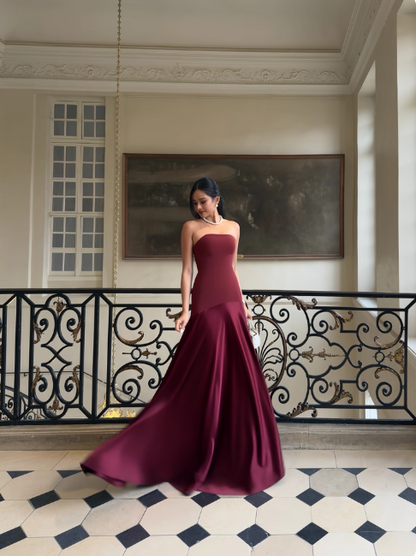 Elegant Sheath Burgundy Long Prom Dresses Strapless Satin Burgundy Evening Dresses DP3958