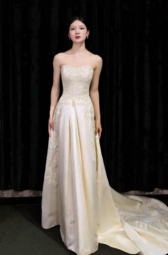 Retro Strapless Sheath White Long Prom Dresses Sleeveless Satin White Evening Dresses DP3962