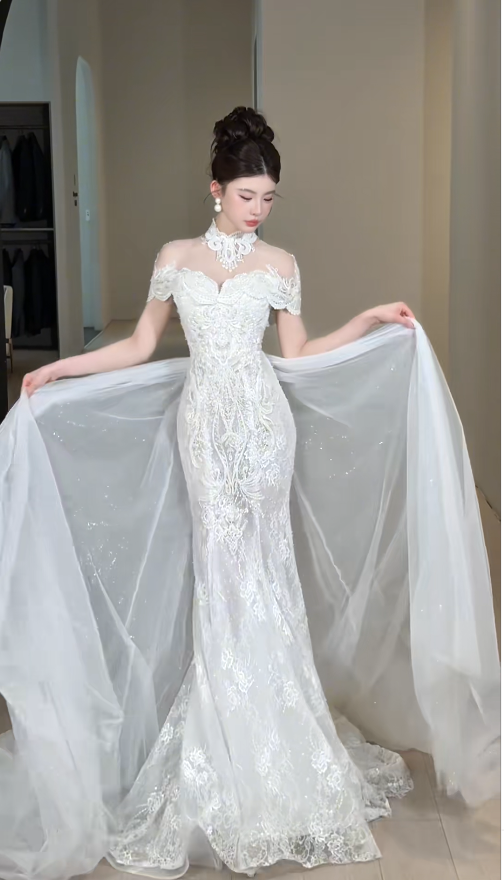 Timeless Mermaid Long Wedding Dresses, Short-sleeved White Bridal Gowns, Lace Bridal Dresses DP3976