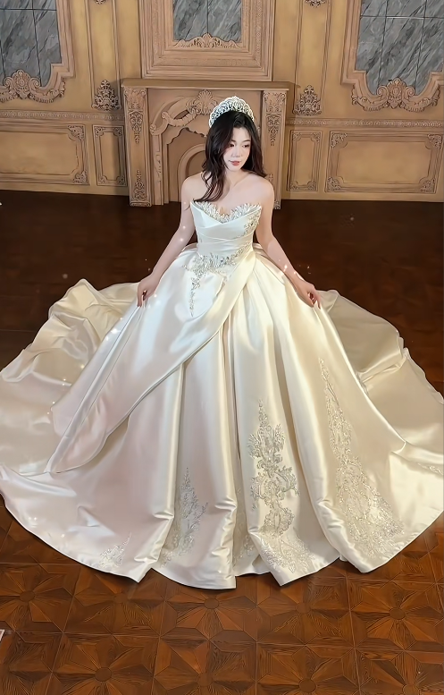 Timeless Sweetheart Ball Gown Satin Long Wedding Dresses White Bridal Gowns Sleeveless Bridal Dresses DP3977