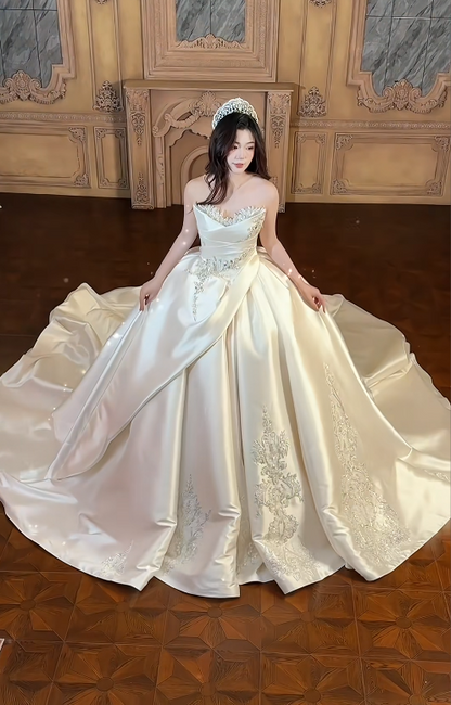 Timeless Sweetheart Ball Gown Satin Long Wedding Dresses White Bridal Gowns Sleeveless Bridal Dresses DP3977