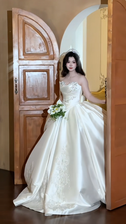 Timeless Sweetheart Ball Gown Satin Long Wedding Dresses White Bridal Gowns Sleeveless Bridal Dresses DP3977