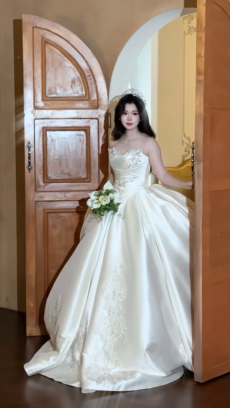 Timeless Sweetheart Ball Gown Satin Long Wedding Dresses White Bridal Gowns Sleeveless Bridal Dresses DP3977