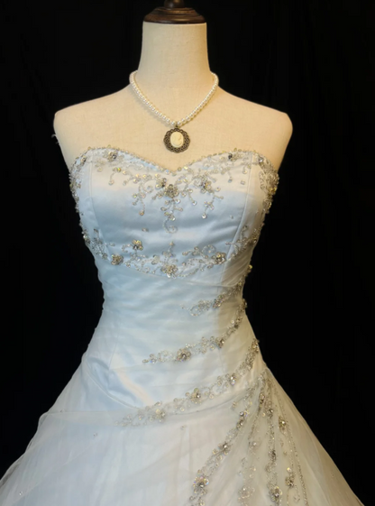 Vintage Ball Gown Tulle Long Wedding Dresses, Beaded White Bridal Gowns, Sleeveless Bridal Dresses DP3986