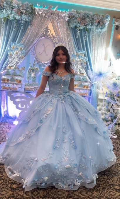 Fairy Off-shoulder Ball Gown Tulle Long Prom Dresses Appliqué Blue Quinceanera Dresses Sweet 16 Dress DP3994