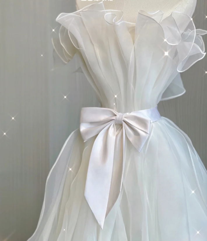 Timeless Ball Gown Strapless Long Tulle White Summer Wedding Dresses Brides Dress DP417