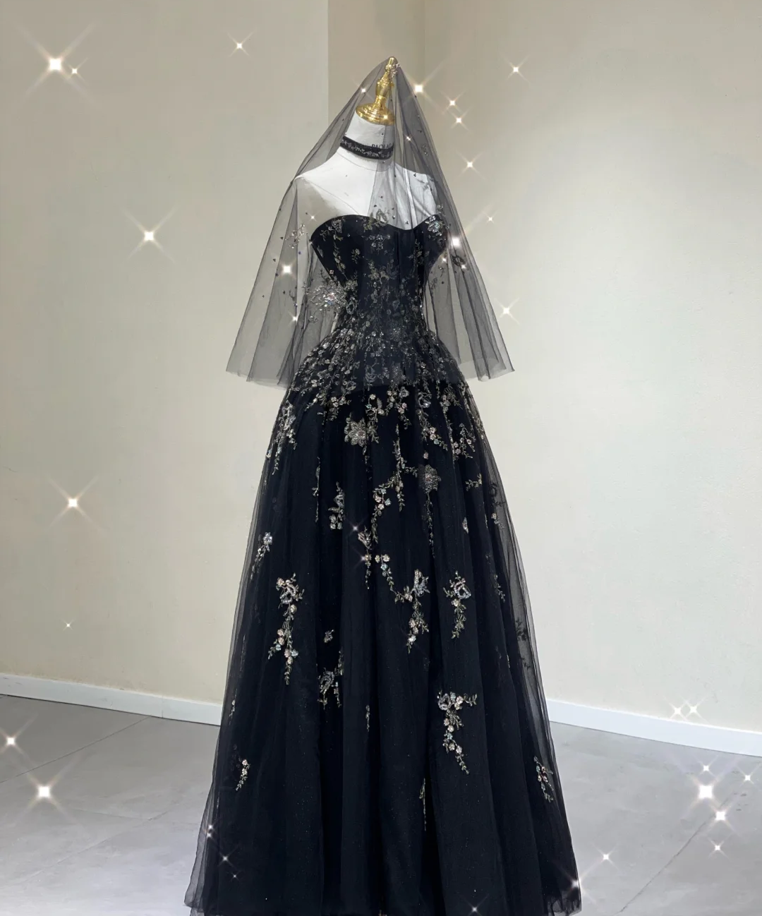 Pretty Ball Gown Strapless Black Tulle High School Graduation Dress Long Prom Dresses Evening Dresses DP431