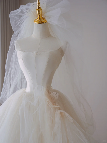 Timeless Ball Gown Strapless Long Tulle White Sweep Train Wedding Dresses Brides Dress DP435