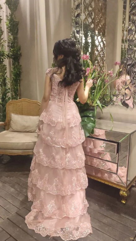 Lace Tiered Long Prom Dress Evening Gown Charming Wholesale Formal Dress DP501