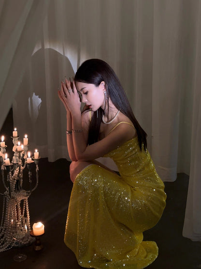 Robe de bal sirène élégante à bretelles spaghetti jaunes et paillettes, tenue d'invitée de mariage d'été, DP751