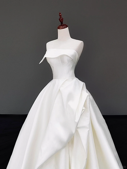 Timeless Bridal Gown Ball Gown Strapless White Satin Wedding Dresses Bridal Gowns DP831