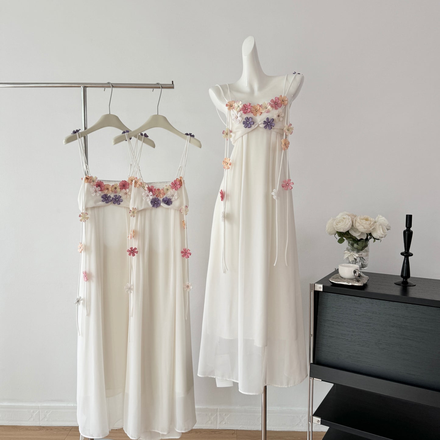Cute A Line Spaghetti Straps Floral White Chiffon Summer Dress Holiday Party Outfits For Girls DP0130