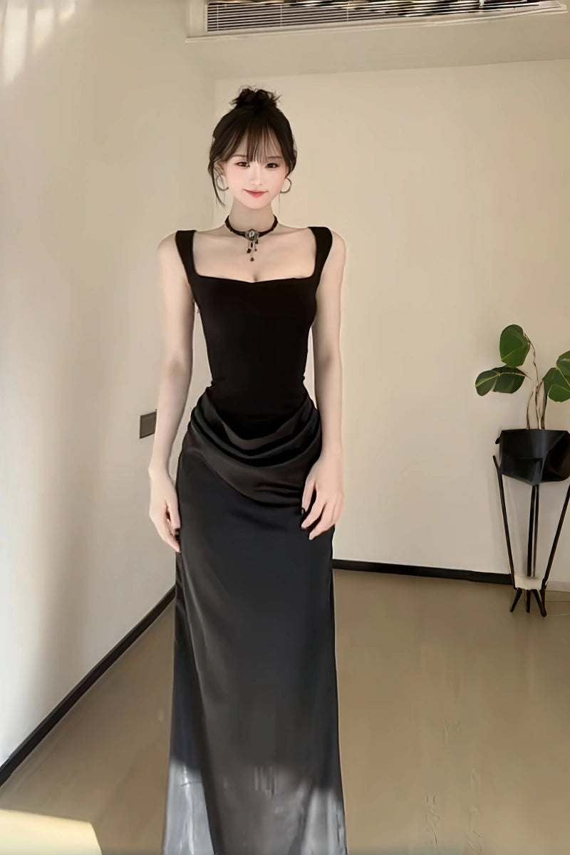 Schwarzes Damenkleid S590