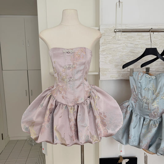 Robe de bal mignonne sans bretelles en satin rose à fleurs, courte, tenue d'été pour les fêtes et les vacances, DP0097