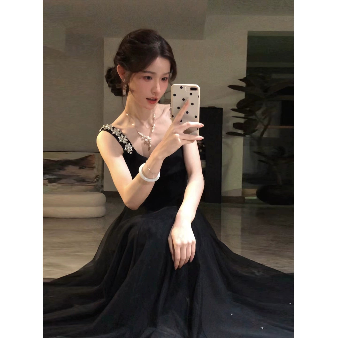 Schwarzes Kleid S720