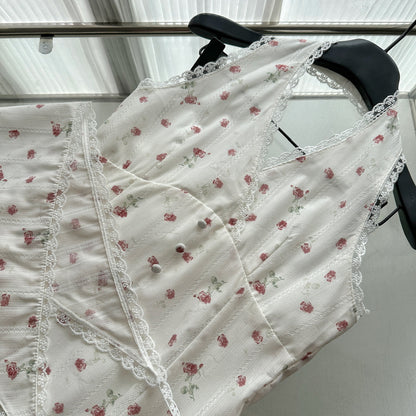 Sexy A-Linie Neckholder-Ausschnitt Floral Kurzes Sommerkleid Urlaubsparty-Outfits für Frauen DP0121