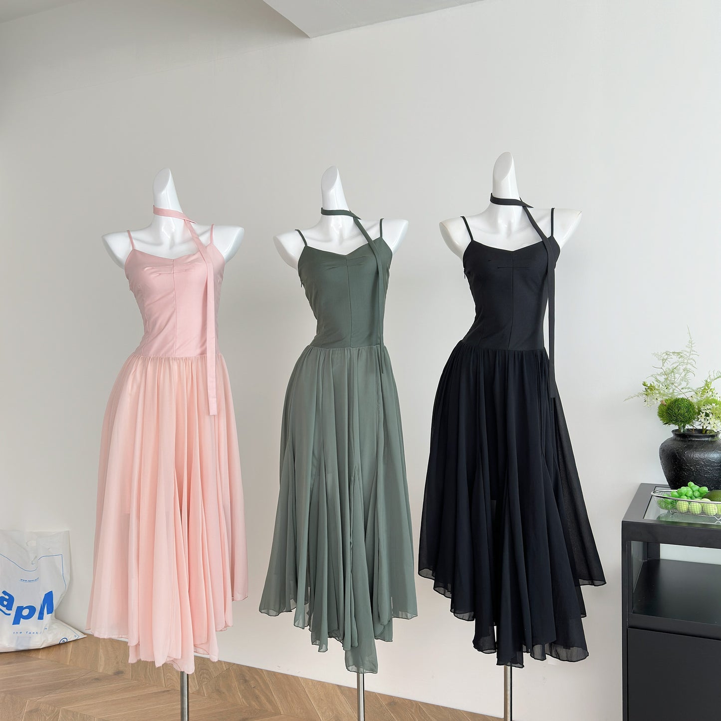 Robe trapèze en mousseline de soie à bretelles spaghetti, tenue de plage, de vacances, pour filles, DP1401