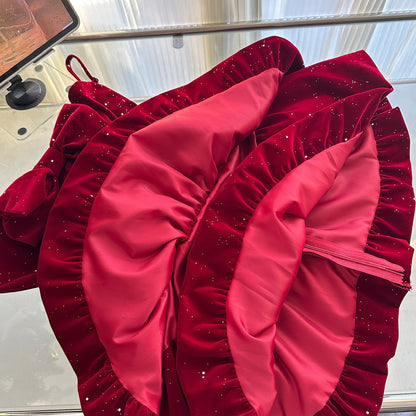 Robe d'été 3 pièces en velours rouge à bretelles spaghetti et volants pour femme, tenue de fête et de vacances DP0092