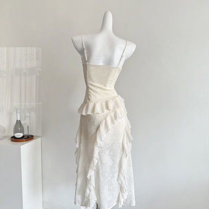 Robe fourreau mignonne à bretelles spaghetti ivoire à volants, tenue décontractée d'été, robes courtes de vacances DP1408