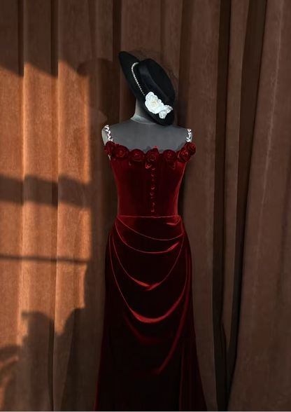 Robe de bal élégante bordeaux en velours, robe fourreau sans bretelles S1063