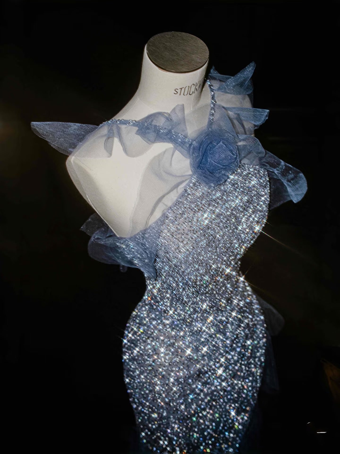 Gorgeous Mermaid Halter Blue Sequin Long Prom Dress Party Dress Graduation Dresses DP2721