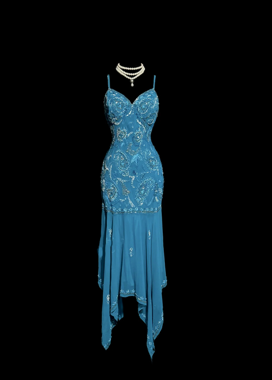 Robe de bal élégante et raffinée, fourreau, bretelles spaghetti, perles bleues, sans manches, en mousseline de soie, H2977
