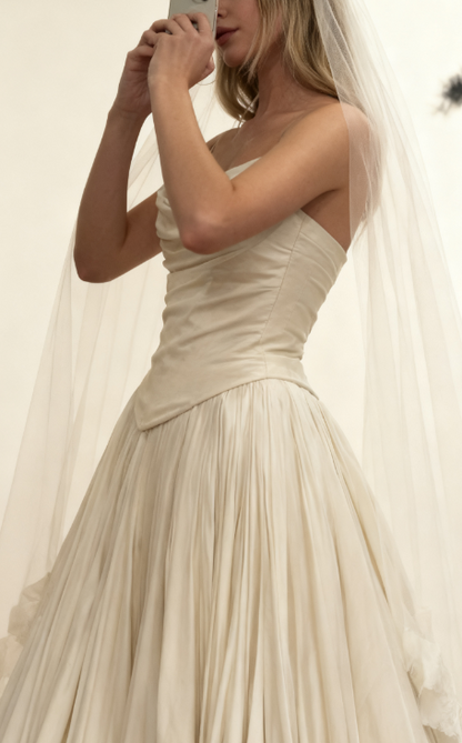 Modest Wedding Dress Ball Gown Strapless White Satin Long Wedding Dresses Brides Dress Bridal Gowns W0121