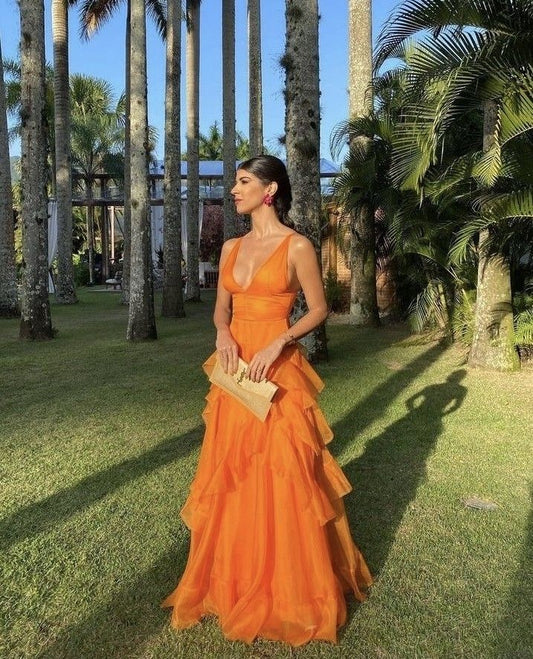 Hübsches A-Linie V-Ausschnitt Orange Langes Abendkleid Abendkleider Formale Sommerkleider für Hochzeitsgäste Outfits für Hochzeitsgäste W0153