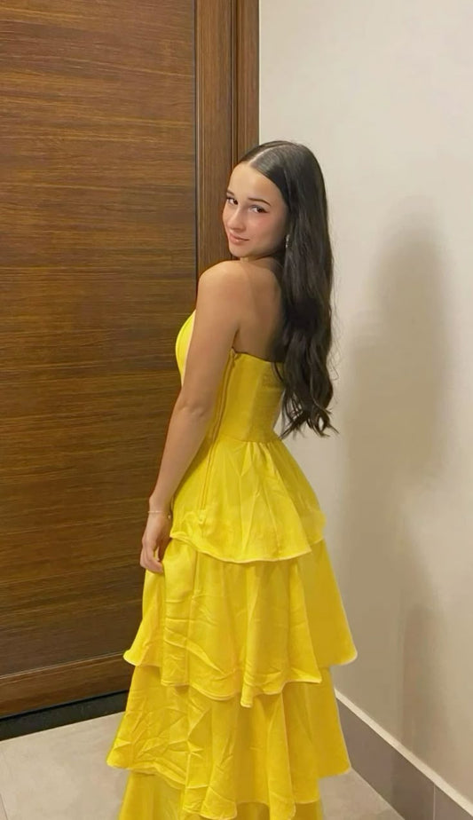 Edle A-Linie trägerloses gelbes langes Ballkleid Formale Sommerkleider für Hochzeitsgäste Hochzeitsgast-Outfit W0227
