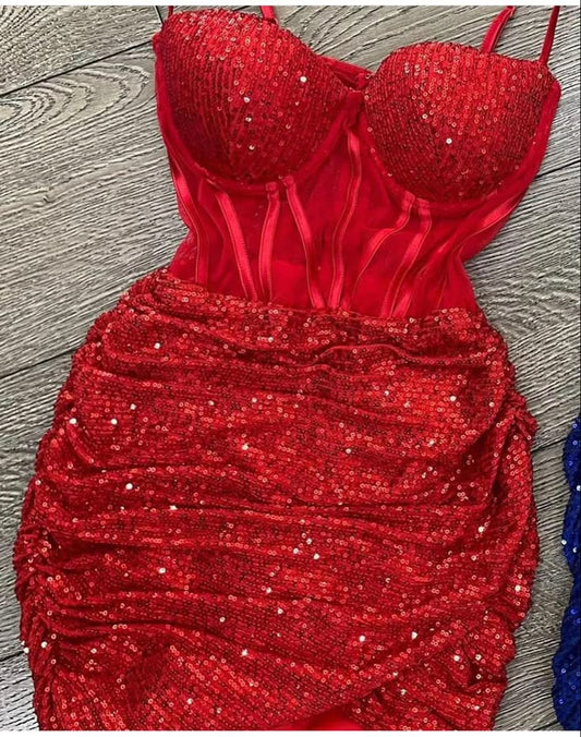 Robe fourreau courte rouge à bretelles spaghetti et paillettes pour bal de fin d'année, tenue de soirée, de cocktail, d'anniversaire, W0580