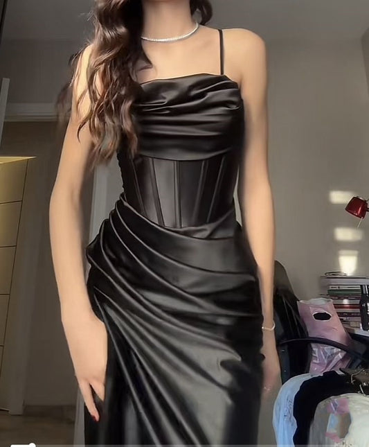 Classy Sheath Spaghetti Straps Black Satin Long Prom Gown Summer Wedding Guest Dress Bridal Guest Dresses Wedding Outfits For Guest W0680