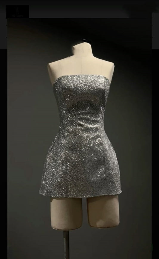 Cute A line Strapless Silver Short Sequin Formal 8th Grade Homecoming Dress Summer Middle School Hoco Dresses Birthday Outfits W1147