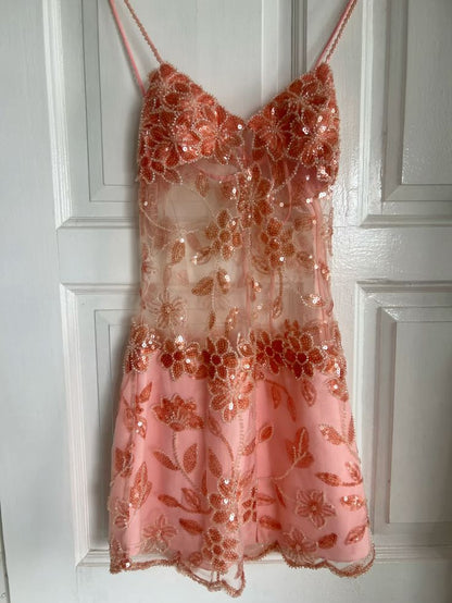 Cute A line Spaghetti Straps Short Pink Sequin Formal 8th Grade Homecoming Dress Summer Middle School Hoco Dresses Birthday Outfits W1149