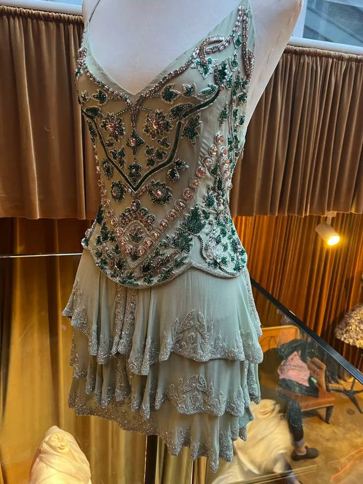 Sexy Black Spaghetti Straps Chiffon Layered Short Cocktail Dress Formal 8th Grade Homecoming Dress Y9474