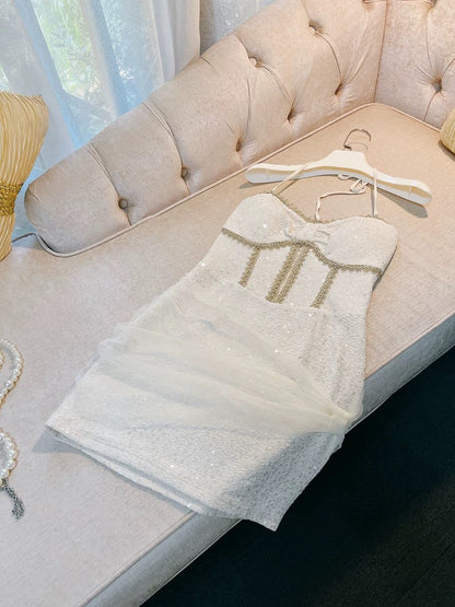 Pretty Sheath Halter White Sequin Summer 16th Birthday Dresses For Teens Hoco Dress Mini 18th Birthday Outfit Cocktail Dresses For Women W823