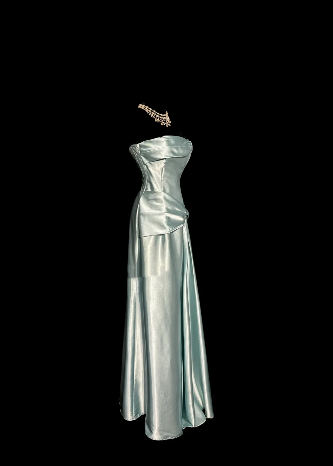 Vintage A line Strapless Sleeveless Light Sky Blue Satin Petite Mother Of Bride Dress Party Gown Floor Length For Summer Women Wedding W842