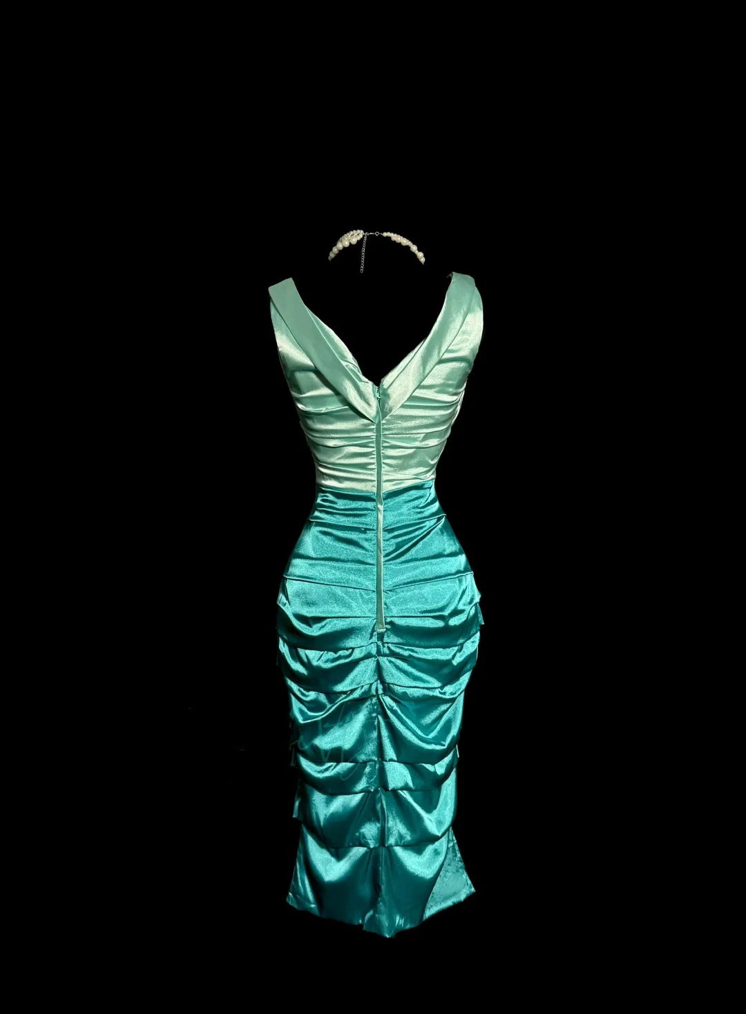 Vintage Sheath Square Neck Sleeveless Blue Satin Petite Mother Of Bride Dress Party Gown Knee Length For Summer Women Wedding W861