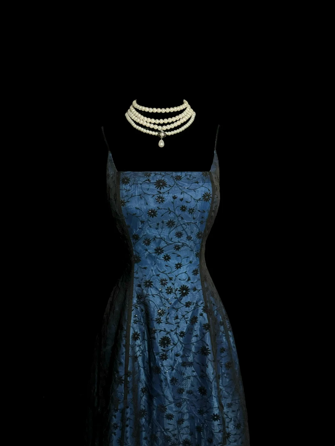 Robe de bal vintage trapèze à bretelles spaghetti, style rétro années 1950, en dentelle bleu marine, tenue de soirée pour 21e anniversaire, robe de remise de diplôme, W862