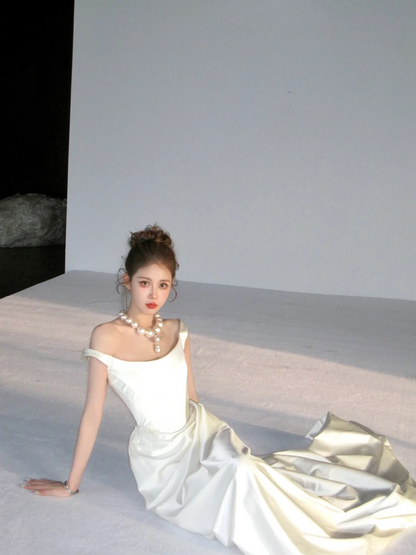 Dreamy Wedding Dress Sheath Off The Shoulder White Satin Summer Long Wedding Dresses Bridal Gowns W0140