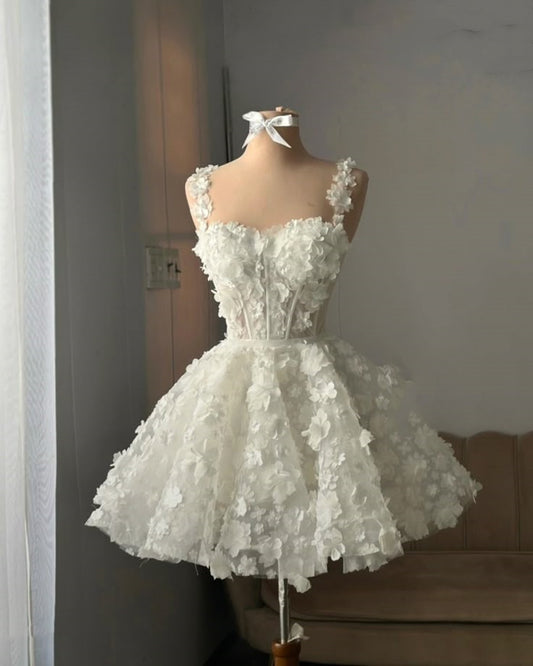 Unique Ball Gown Spaghetti Straps White Lace Short Mini Formal 7th Grade Homecoming Dresses Middle School Short Cocktail Night Dress Hoco Outfits DH1515