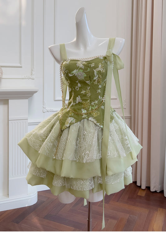 Vintage Ball Gown Spaghetti Straps Green Satin Grad Dress Inspo Short Mini Formal 8th Grade Homecoming Dresses High School Hoco Court Dress Graduation Dress Cocktail Outfits D1950